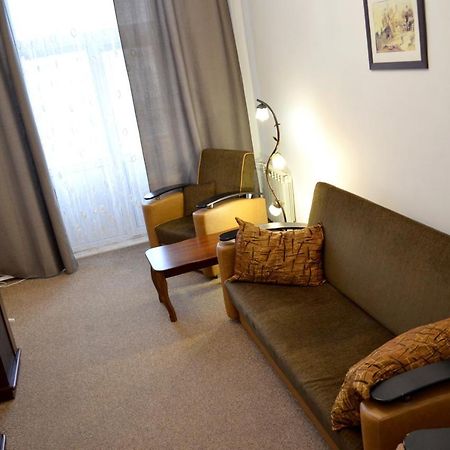 Chapayev Apartments Киев Экстерьер фото