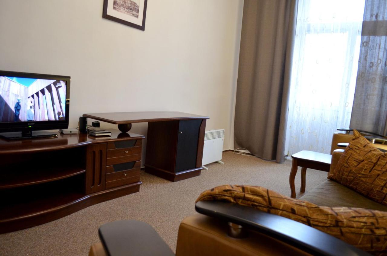 Chapayev Apartments Киев Экстерьер фото